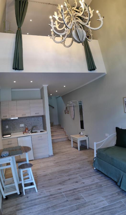 Kamares Suites 2 Nea Kallikrateia Exteriör bild