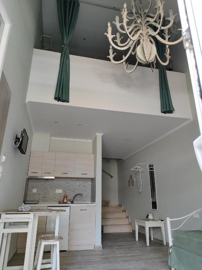 Kamares Suites 2 Nea Kallikrateia Exteriör bild